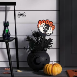 17.75" Yard Stake Halloween Decorative Prop - Hyde And EEK! Boutique™