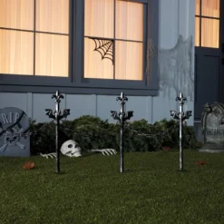 21" Bat Chain Yard Fence Stakes Outdoor Halloween Decorative Prop - Hyde And EEK! Boutique™: Black Graveyard Scene Prop