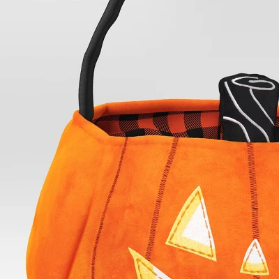 10" Jumbo Pumpkin Halloween Trick Or Treat Fabric Basket Orange/Black - Hyde And EEK! Boutique™ 5 10" Jumbo Pumpkin Halloween Trick Or Treat Fabric Basket Orange/Black - Hyde And EEK! Boutique™ - Image 3
